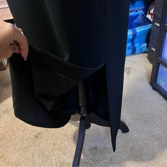 Liz Claiborne Black Maxi Dress Evening Church Funeral Event Special Occasion - Picture 9 of 10
